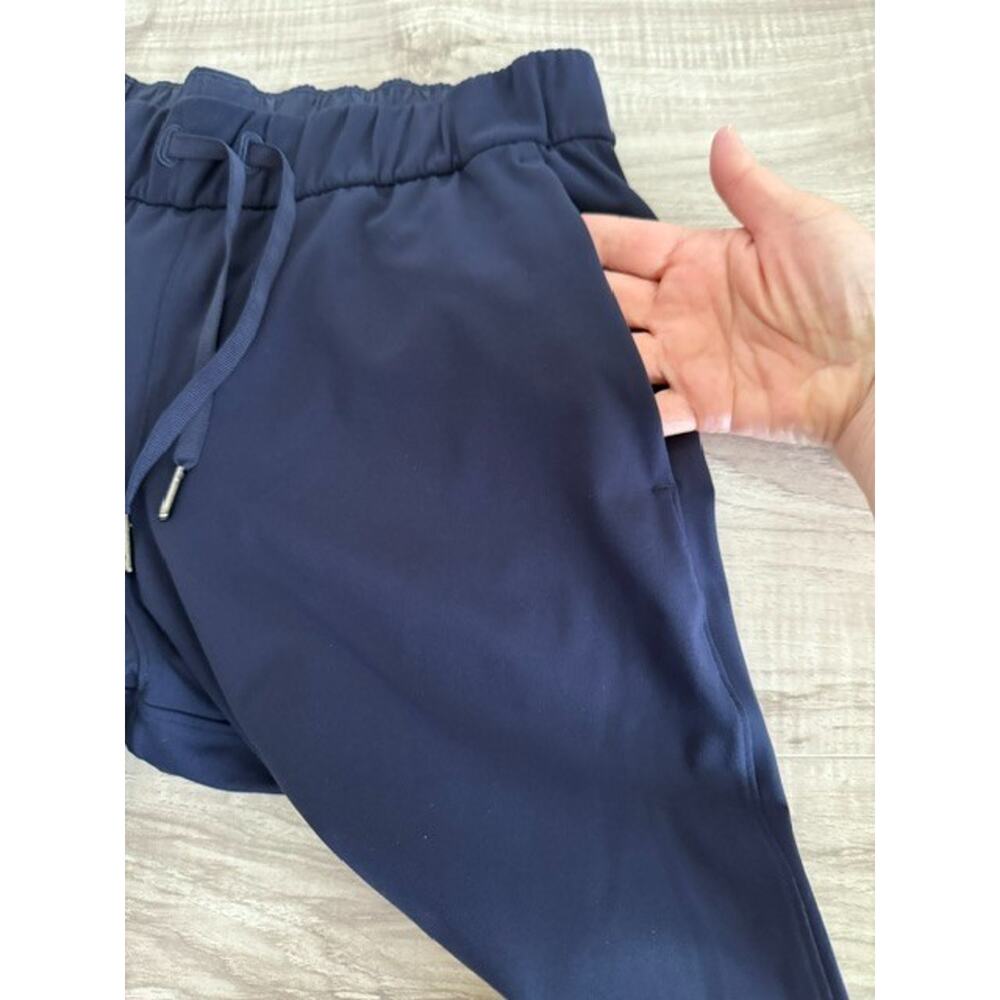 Lululemon Women's "On The Fly" Jogger Pants-Size 6 - Picture 8 of 9